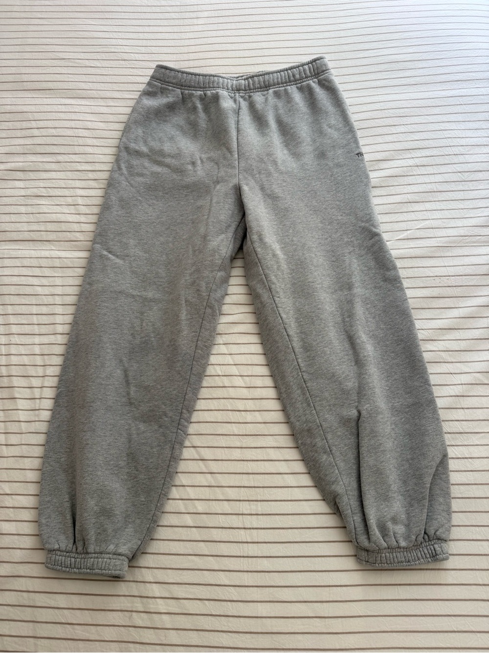 Aritzia Gray High-Rise Track Joggers
